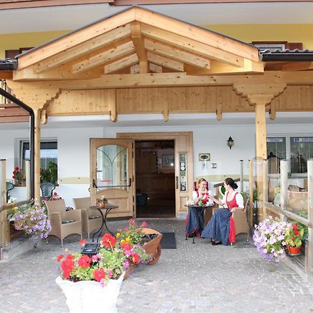 Hotel Zanon Циано-ди-Фьемме Экстерьер фото