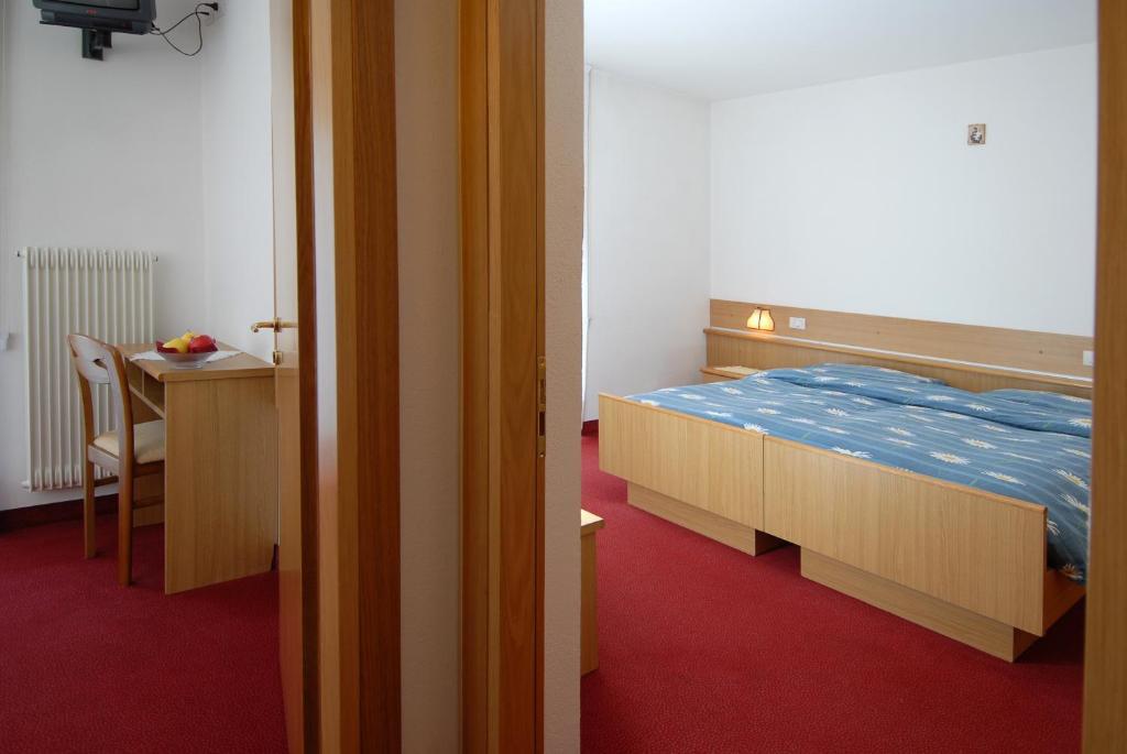 Hotel Zanon Циано-ди-Фьемме Экстерьер фото